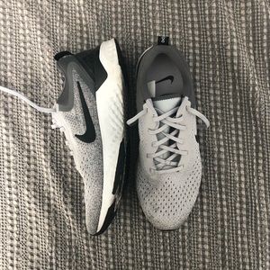 Men’s 10.5 Nike Odyssey React